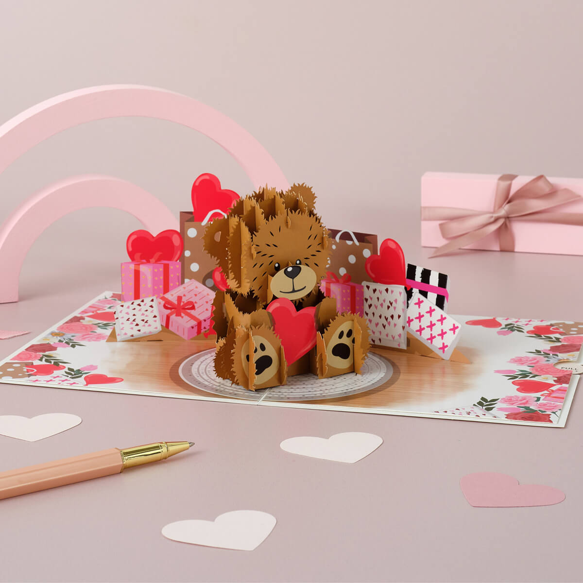 TeddyBearLoveBearPopUpCard_LifestyleImage.jpg